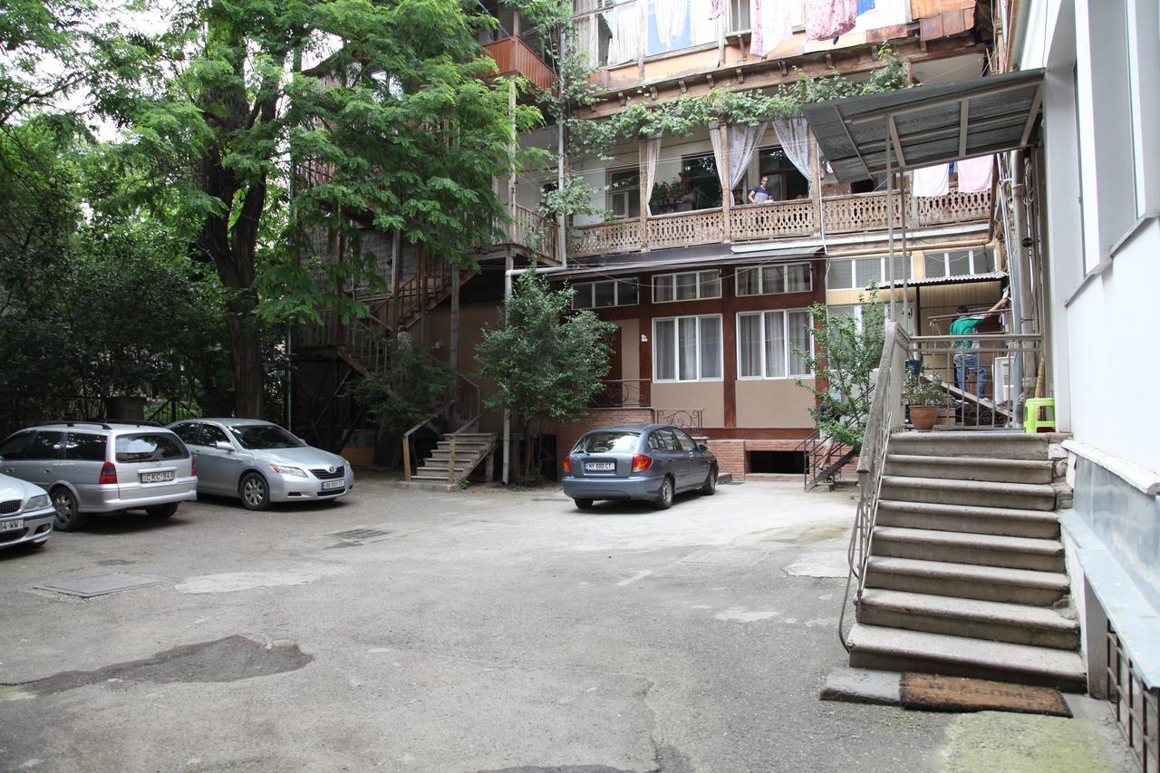 Ferienwohnung Liberty Square Sent2 Tbilisi Exterior foto